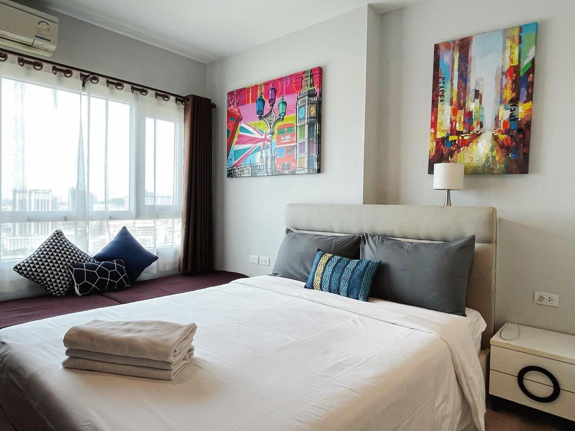 芭提雅fnb Central 无边泳池 Pattaya Esterno foto