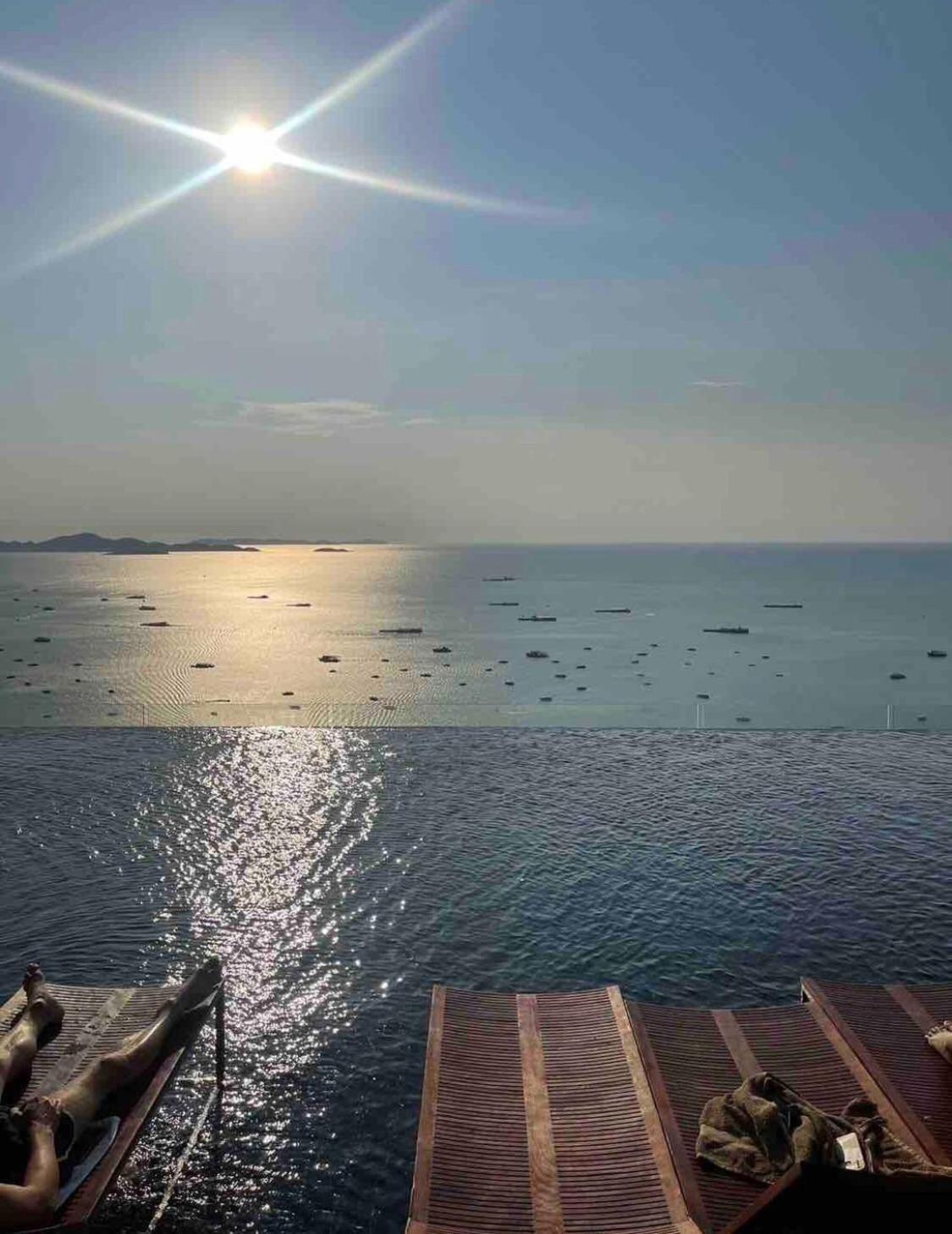芭提雅fnb Central 无边泳池 Pattaya Esterno foto